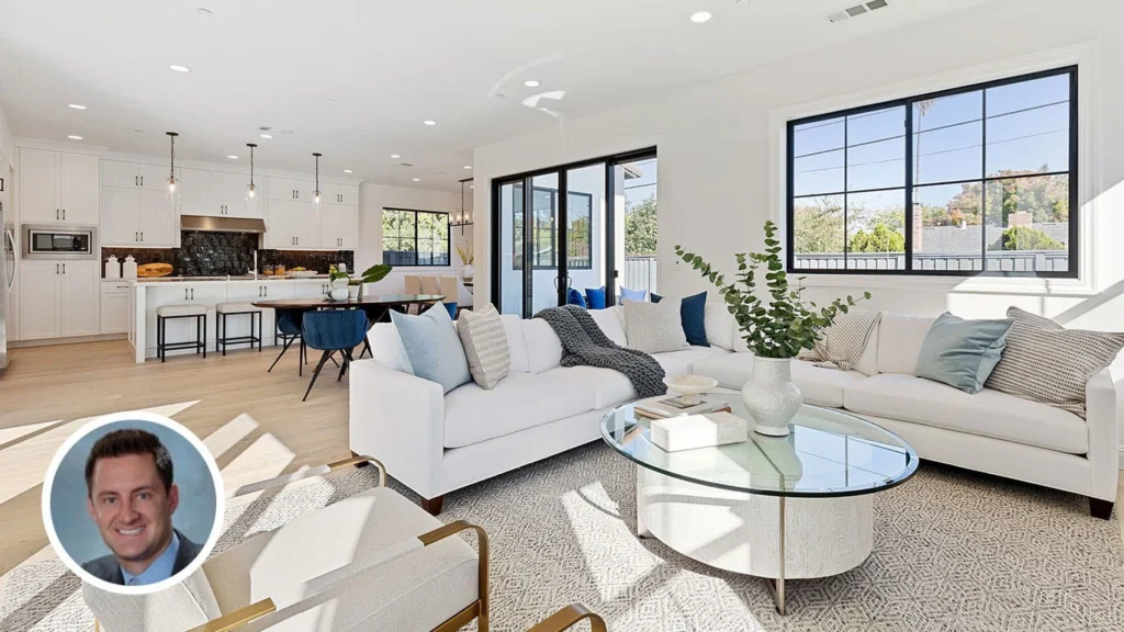 Gallery photo 4 of 11