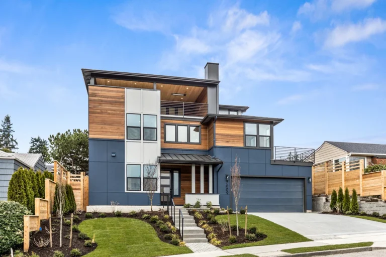 New Construction Home in East Bellevue / New Built Homes East Bellevue