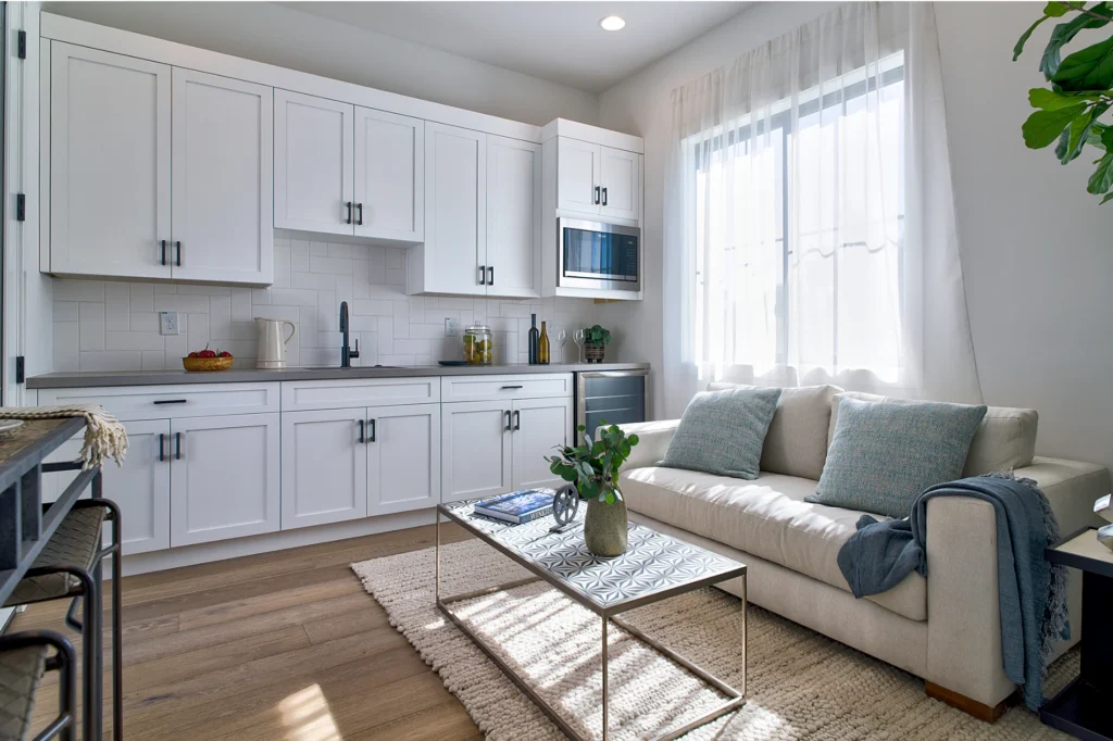 Tjh Az 3226 E Glenrosa Ave 7@2x