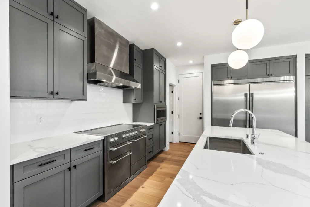 Tjh Sc 1123 Berkeley 5@2x