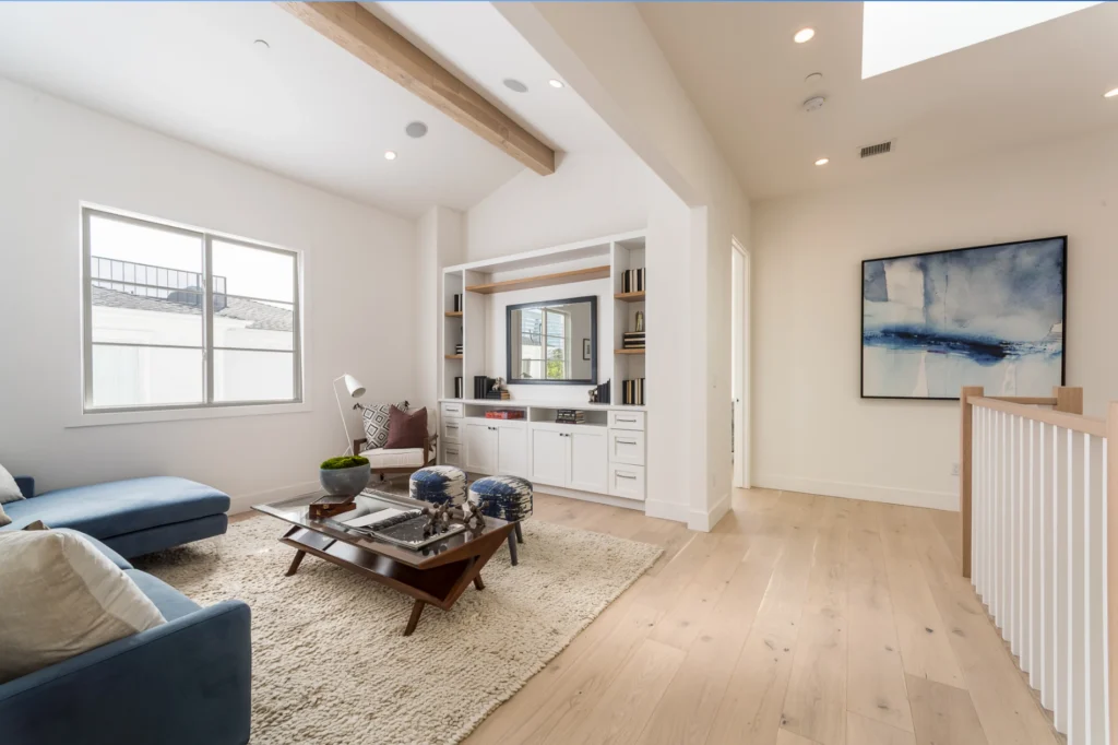 Tjh Sc 1123 Berkeley 8 Bonus Room@2x