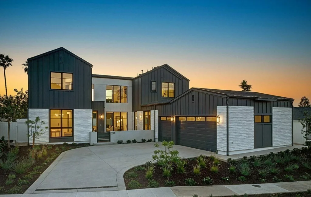 Gallery photo 5 of 11