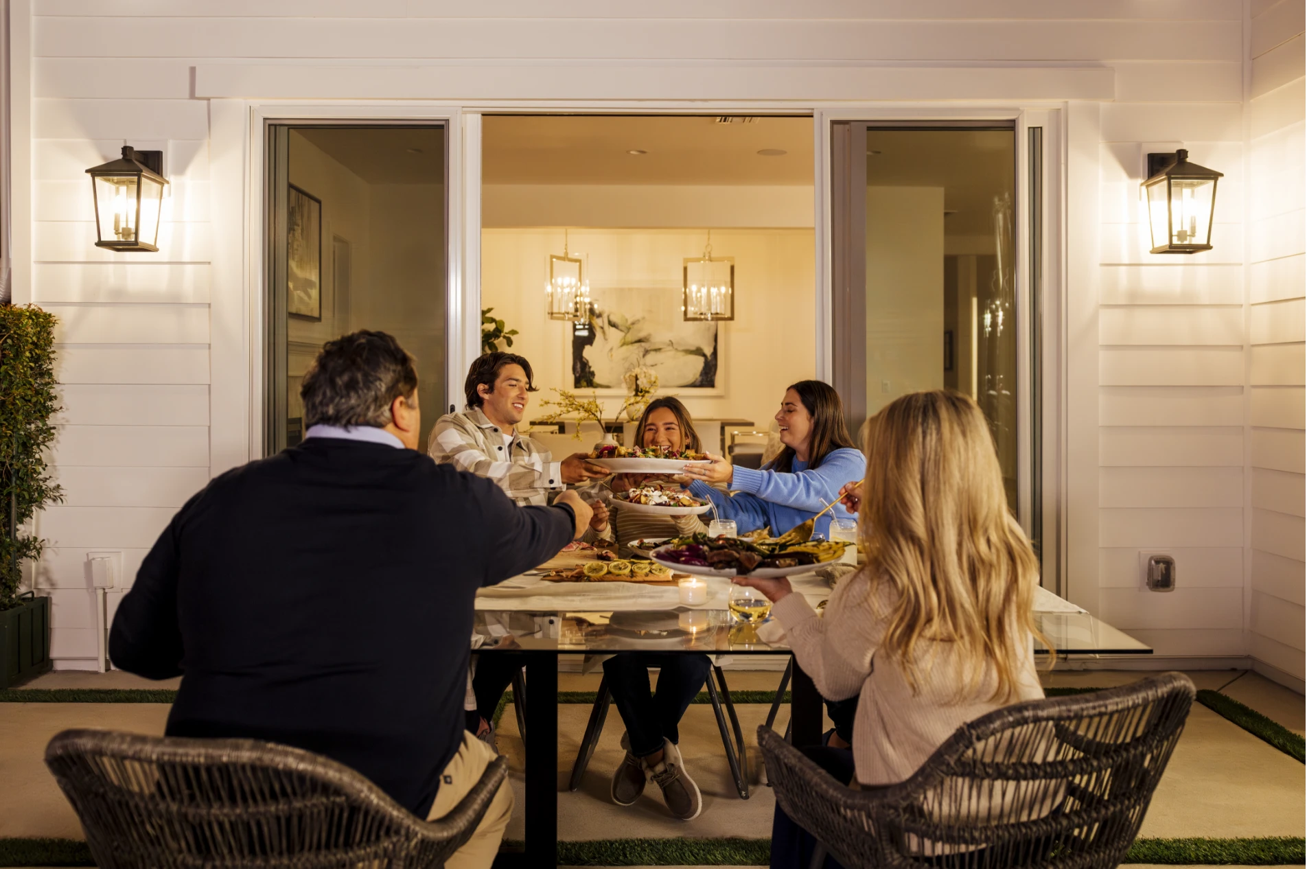 TJH Hero Indoor Outdoor – 1@2x