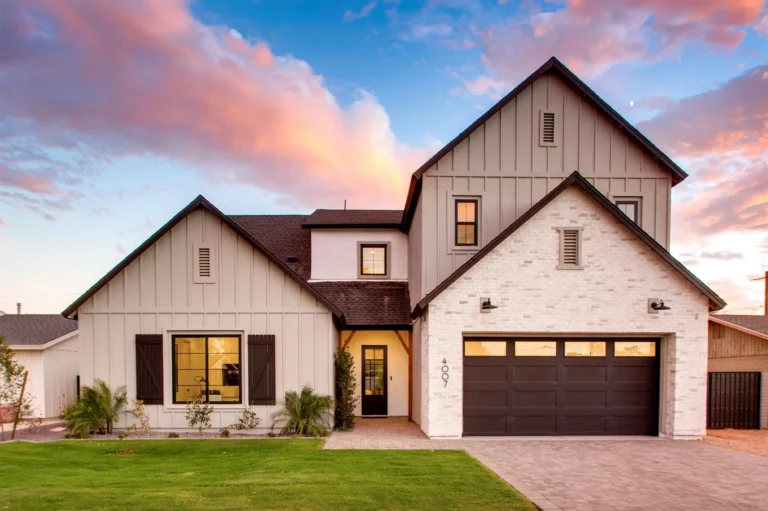 Build or renovate? Arcadia Lite Farmhouse Style New Home