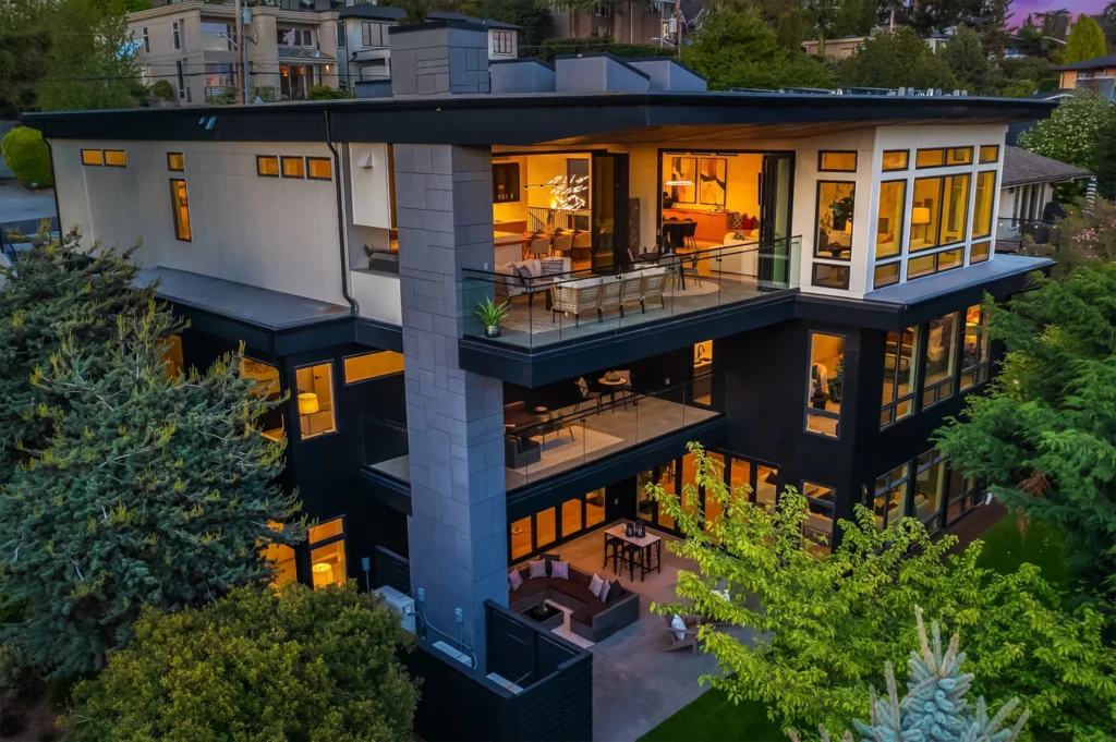 Bellevue Modern Style 3-story exterior view