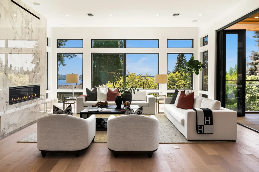 Bellevue Modern Style living room with couches and fireplace
