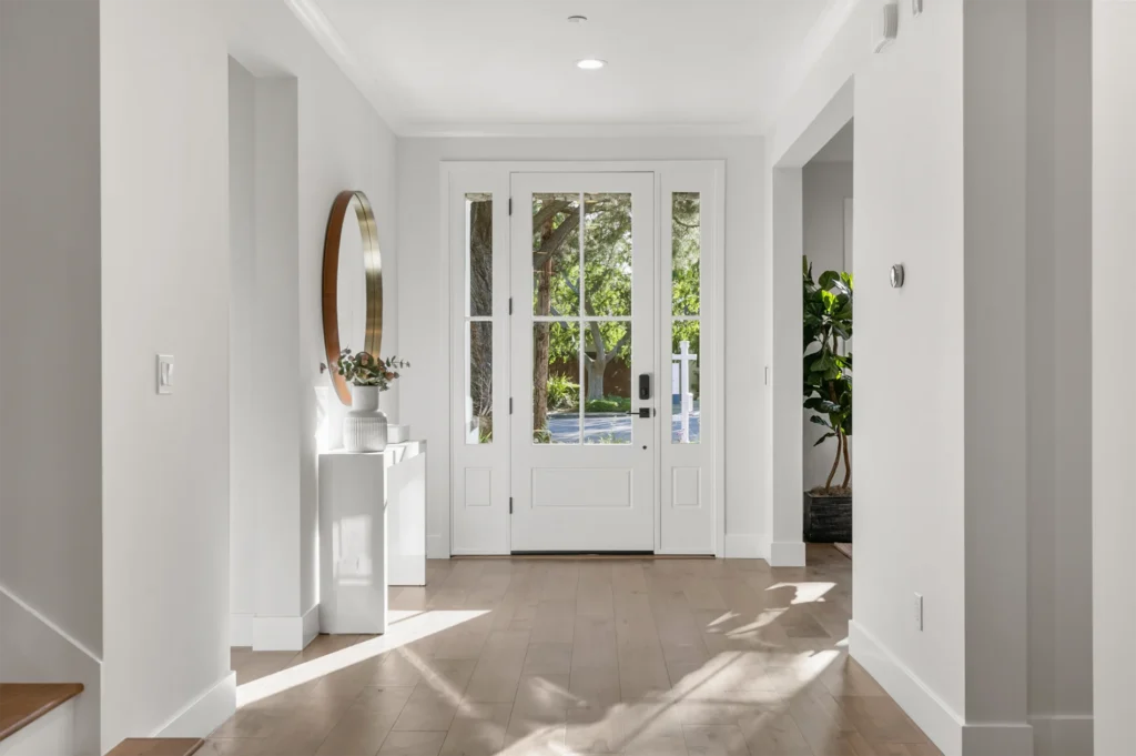 Menlo Park Traditional Home Entry way