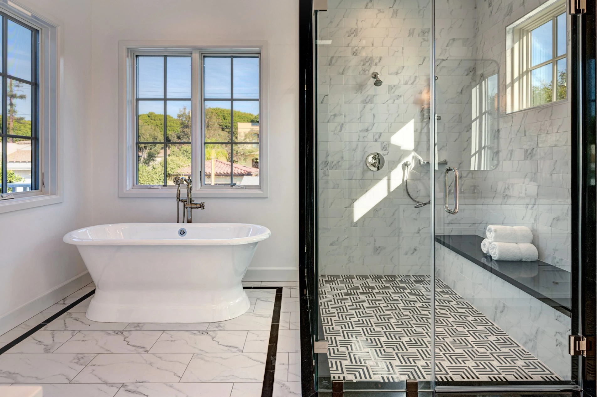 Tjh Hero Custom Bathroom Tile@2x