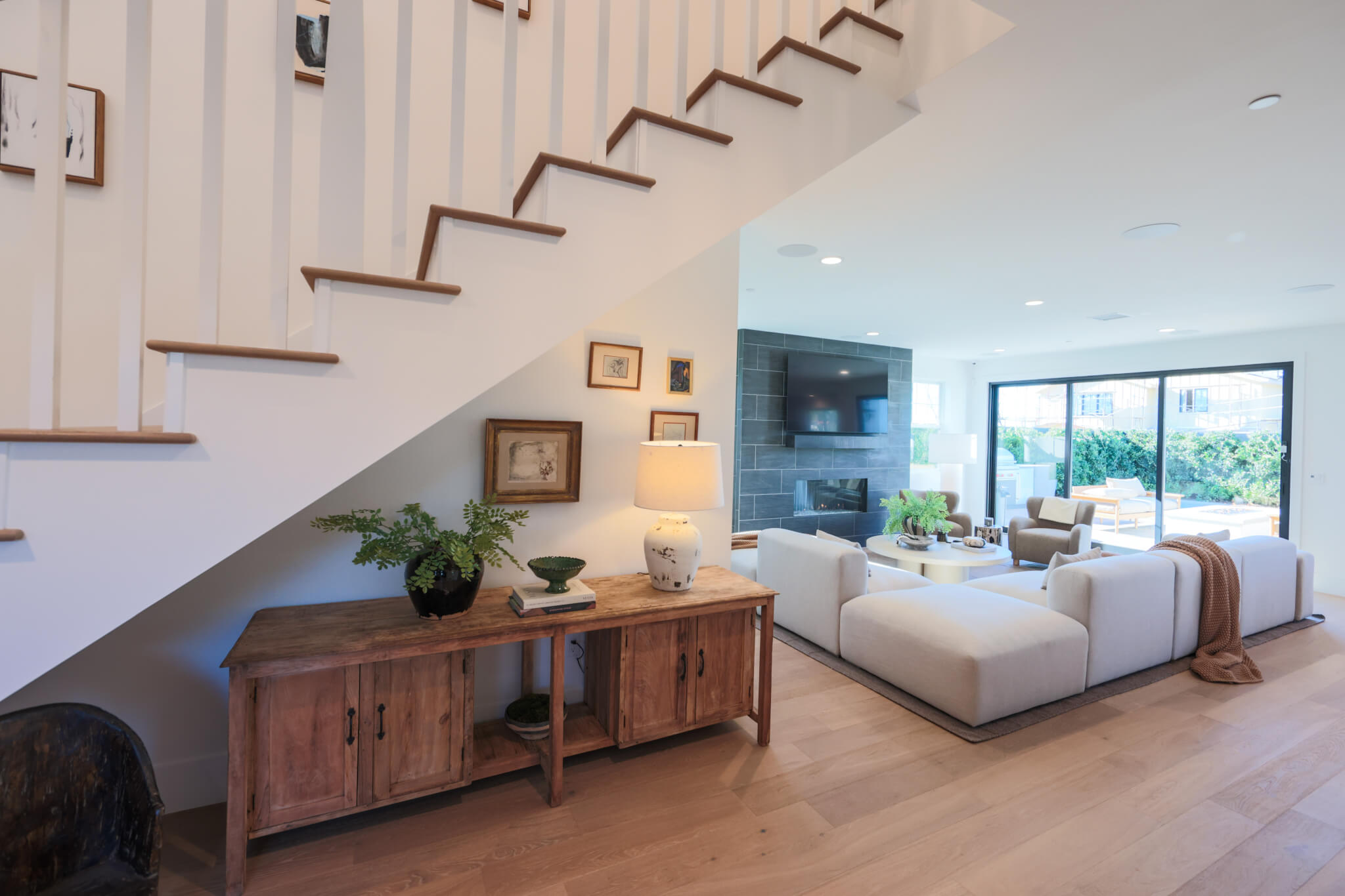 Gallery photo 8 of 12