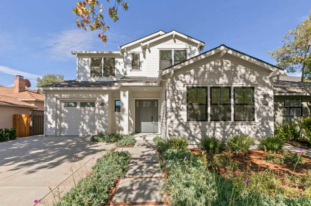 Gallery photo 5 of 5