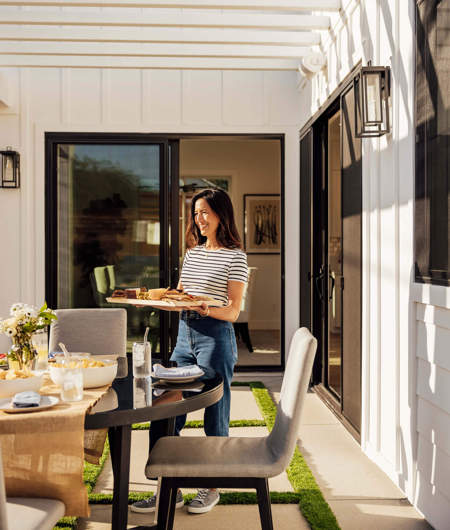 TJH Southern California homeowners enjoying outdoor living, captured in a TJH home.